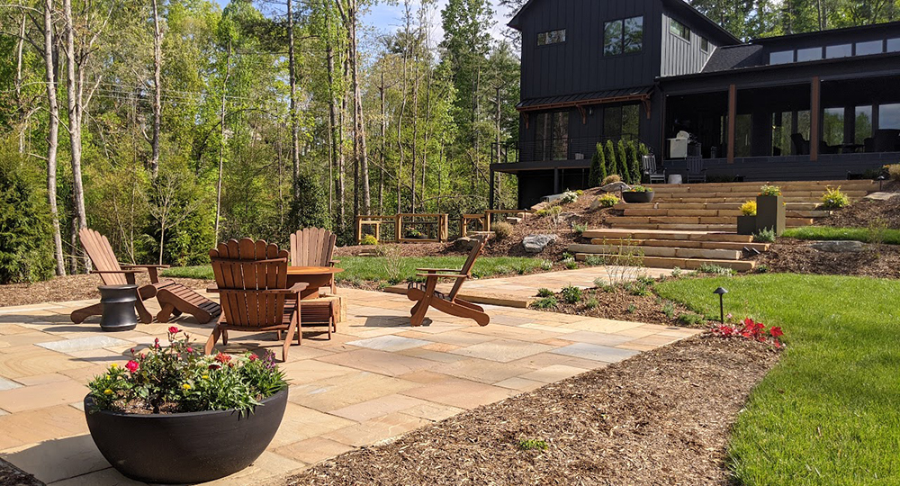 paver patio backyard seating